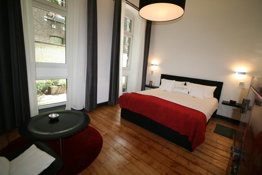 Apartment Miro Köln Oda fotoğraf