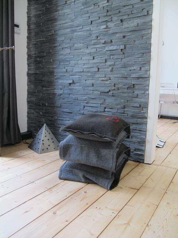 Apartment Miro Köln Oda fotoğraf