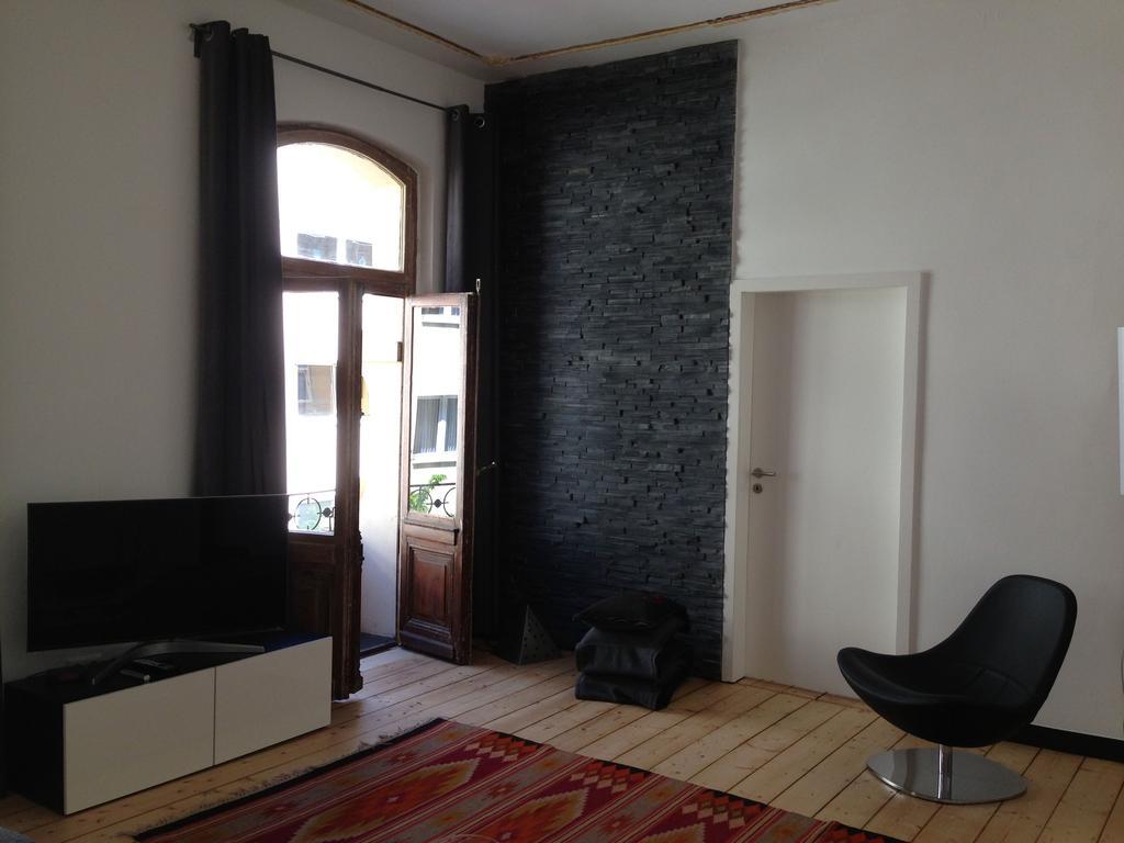 Apartment Miro Köln Oda fotoğraf
